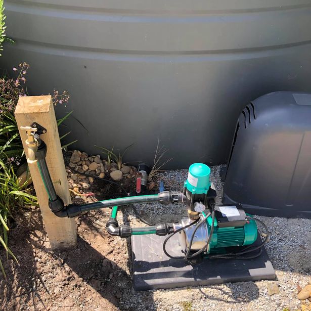 Closed faucet attached to an irrigation pump without cover